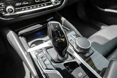 2017 BMW 530i   - Photo 26 - Dallas, TX 75220