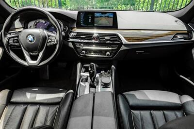 2017 BMW 530i   - Photo 18 - Dallas, TX 75220