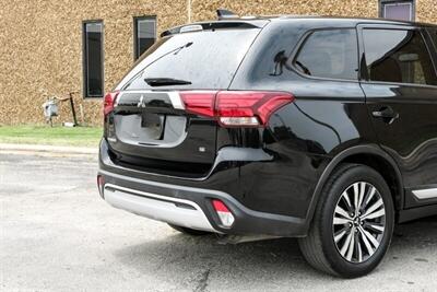 2020 Mitsubishi Outlander SE   - Photo 13 - Dallas, TX 75220