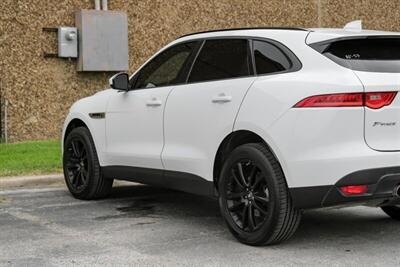 2018 Jaguar F-PACE 35t Premium  Powered by a 3.0L Supercharged V6 engine delivering 340 hp and 332ft. lbs. of torque - Photo 14 - Dallas, TX 75220