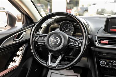 2018 Mazda Mazda3 Touring   - Photo 18 - Dallas, TX 75220