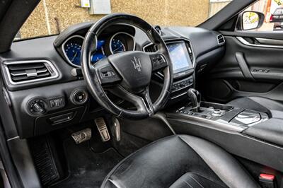 2018 Maserati Ghibli   - Photo 3 - Dallas, TX 75220