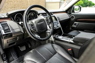 2017 Land Rover Discovery HSE   - Photo 8 - Dallas, TX 75220