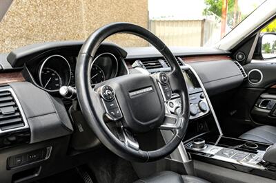 2017 Land Rover Discovery HSE   - Photo 15 - Dallas, TX 75220