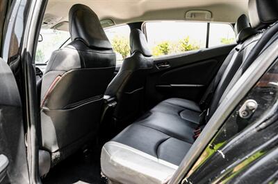 2022 Toyota Prius XLE   - Photo 35 - Dallas, TX 75220