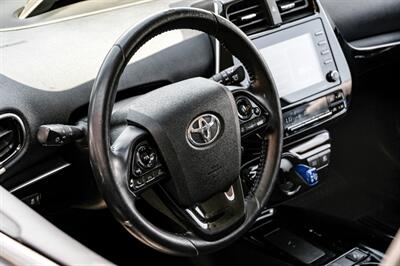 2022 Toyota Prius XLE   - Photo 15 - Dallas, TX 75220