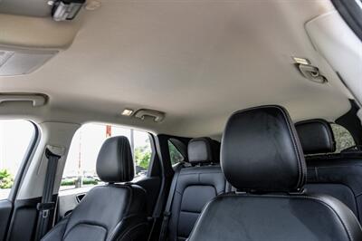 2020 Ford Escape SEL   - Photo 26 - Dallas, TX 75220