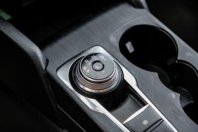 2020 Ford Escape SEL   - Photo 22 - Dallas, TX 75220