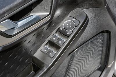 2020 Ford Escape SEL   - Photo 37 - Dallas, TX 75220