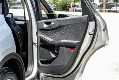 2020 Ford Escape SEL   - Photo 40 - Dallas, TX 75220