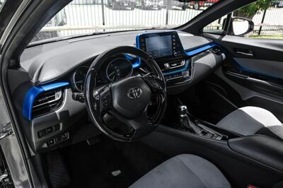 2019 Toyota C-HR LE - Photo 3 - Dallas, TX 75220