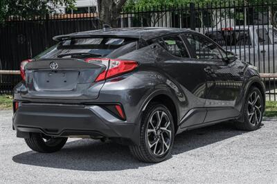 2019 Toyota C-HR LE - Photo 10 - Dallas, TX 75220