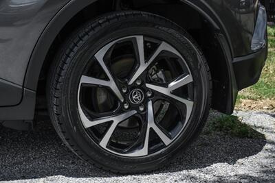 2019 Toyota C-HR LE - Photo 54 - Dallas, TX 75220