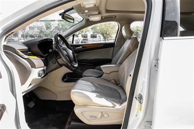 2017 Lincoln MKC Select   - Photo 4 - Dallas, TX 75220