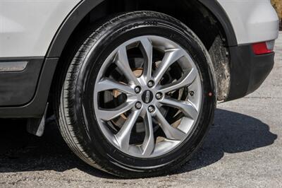 2017 Lincoln MKC Select   - Photo 52 - Dallas, TX 75220