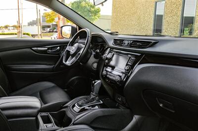 2022 Nissan Rogue Sport SL   - Photo 25 - Dallas, TX 75220