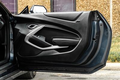 2020 Chevrolet Camaro LT   - Photo 37 - Dallas, TX 75220