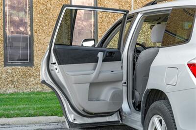 2008 Toyota Highlander   - Photo 34 - Dallas, TX 75220