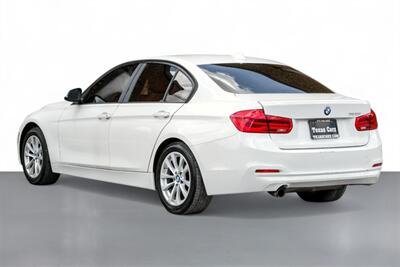 2017 BMW 320i   - Photo 10 - Dallas, TX 75220