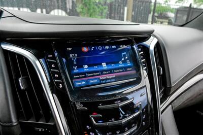 2019 Cadillac Escalade ESV Platinum - Photo 25 - Dallas, TX 75220