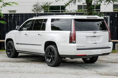 2019 Cadillac Escalade ESV Platinum - Photo 10 - Dallas, TX 75220