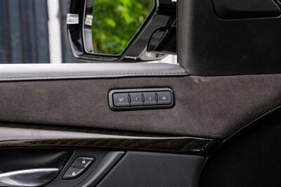 2019 Cadillac Escalade ESV Platinum - Photo 38 - Dallas, TX 75220