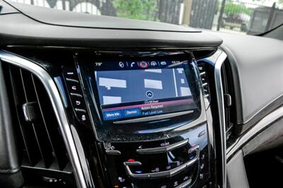 2019 Cadillac Escalade ESV Platinum - Photo 20 - Dallas, TX 75220