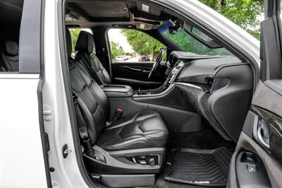 2019 Cadillac Escalade ESV Platinum - Photo 29 - Dallas, TX 75220