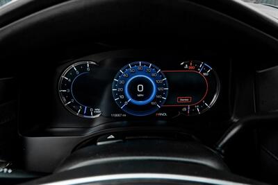2019 Cadillac Escalade ESV Platinum - Photo 17 - Dallas, TX 75220