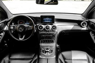 2018 Mercedes-Benz GLC GLC 300 4MATIC   - Photo 13 - Dallas, TX 75220