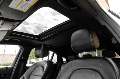 2018 Mercedes-Benz GLC GLC 300 4MATIC   - Photo 5 - Dallas, TX 75220