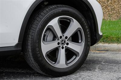 2018 Mercedes-Benz GLC GLC 300 4MATIC   - Photo 53 - Dallas, TX 75220