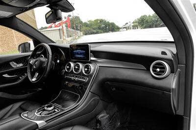 2018 Mercedes-Benz GLC GLC 300 4MATIC   - Photo 12 - Dallas, TX 75220
