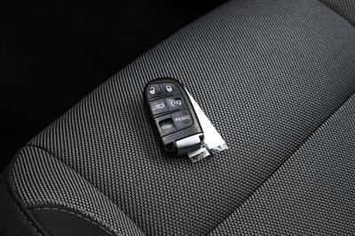 2016 Dodge Challenger SXT   - Photo 50 - Dallas, TX 75220