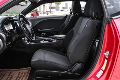 2016 Dodge Challenger SXT   - Photo 4 - Dallas, TX 75220