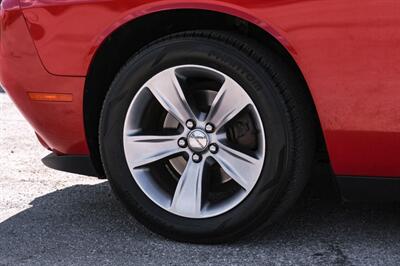 2016 Dodge Challenger SXT   - Photo 48 - Dallas, TX 75220