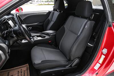 2016 Dodge Challenger SXT   - Photo 29 - Dallas, TX 75220