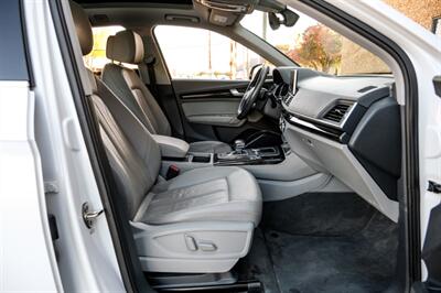 2019 Audi Q5 quattro Premium Plus 45 TFSI - Photo 30 - Dallas, TX 75220