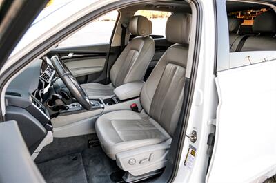 2019 Audi Q5 quattro Premium Plus 45 TFSI - Photo 28 - Dallas, TX 75220