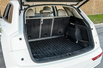 2019 Audi Q5 quattro Premium Plus 45 TFSI - Photo 43 - Dallas, TX 75220