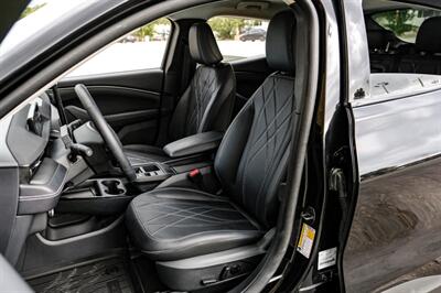 2025 Ford Mustang Mach-E Select   - Photo 27 - Dallas, TX 75220