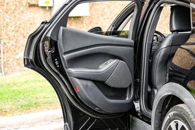 2025 Ford Mustang Mach-E Select   - Photo 40 - Dallas, TX 75220