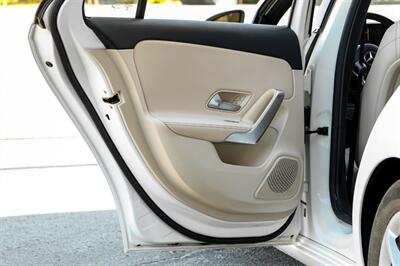 2021 Mercedes-Benz A 220   - Photo 34 - Dallas, TX 75220