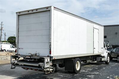 2015 Freightliner M2 106   - Photo 8 - Dallas, TX 75220