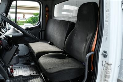 2015 Freightliner M2 106   - Photo 20 - Dallas, TX 75220