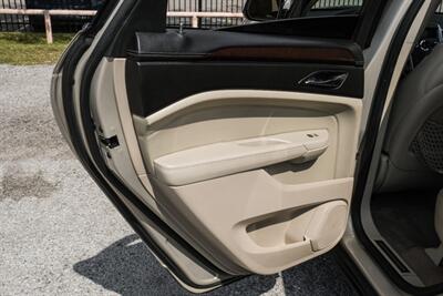 2011 Cadillac SRX Luxury Collection   - Photo 41 - Dallas, TX 75220