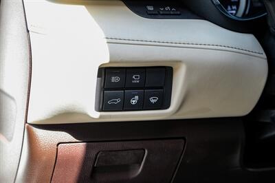 2020 Toyota Highlander Limited   - Photo 26 - Dallas, TX 75220
