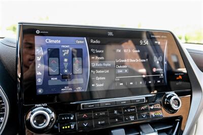 2020 Toyota Highlander Limited   - Photo 28 - Dallas, TX 75220