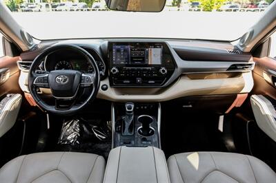 2020 Toyota Highlander Limited   - Photo 14 - Dallas, TX 75220