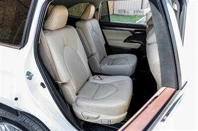 2020 Toyota Highlander Limited   - Photo 32 - Dallas, TX 75220